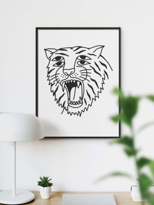 Gapande tiger by Niklas Hallberg